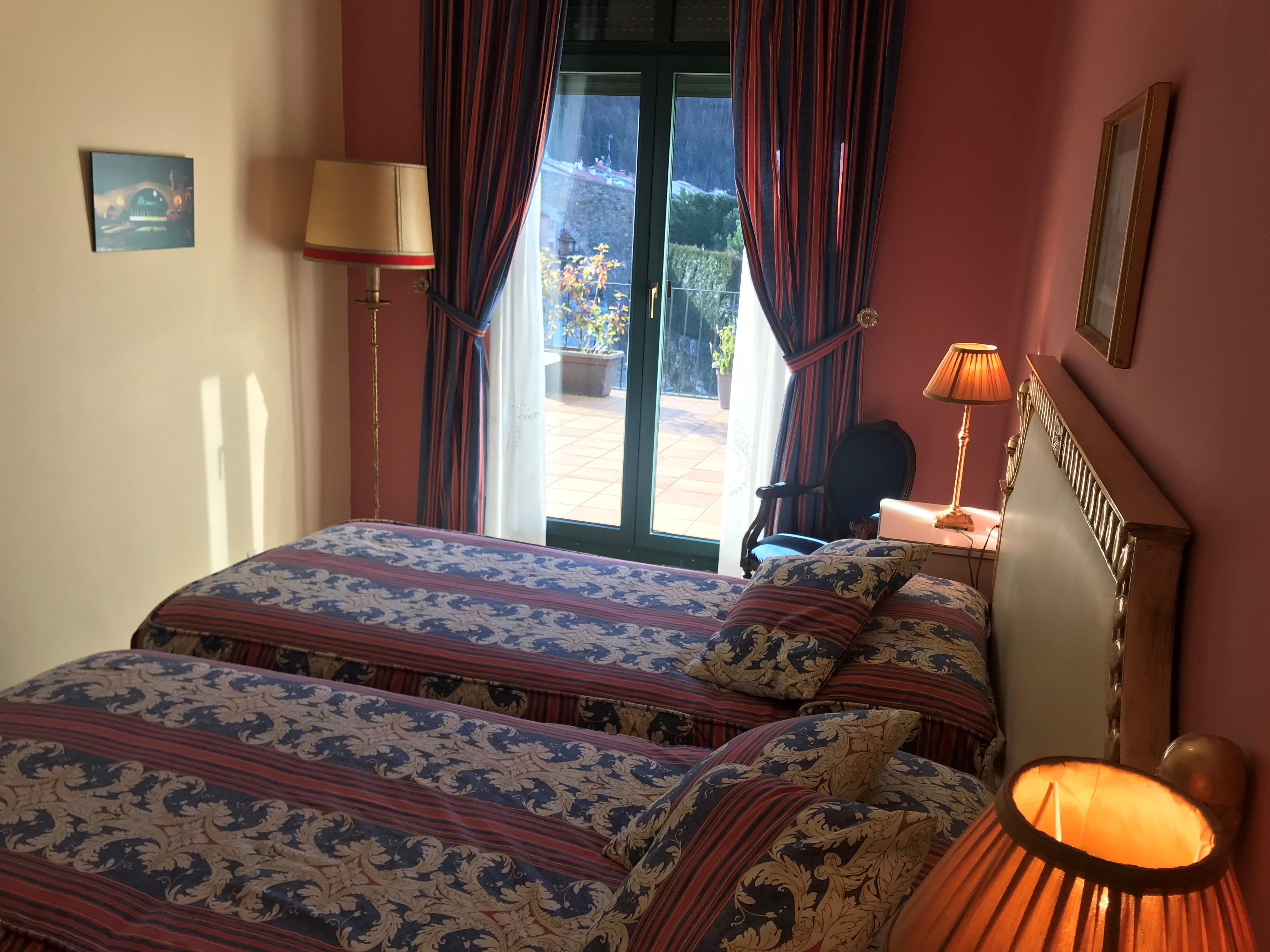 Hotel De กัมโปรดอน ภายนอก รูปภาพ