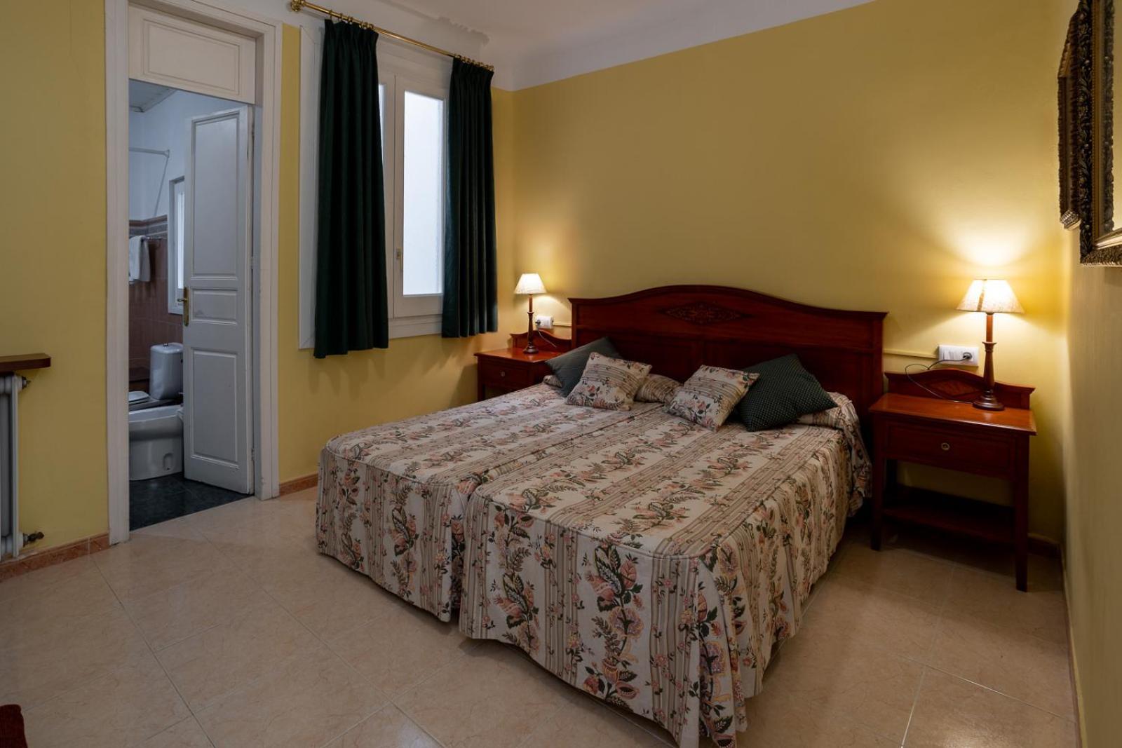 Hotel De กัมโปรดอน ภายนอก รูปภาพ