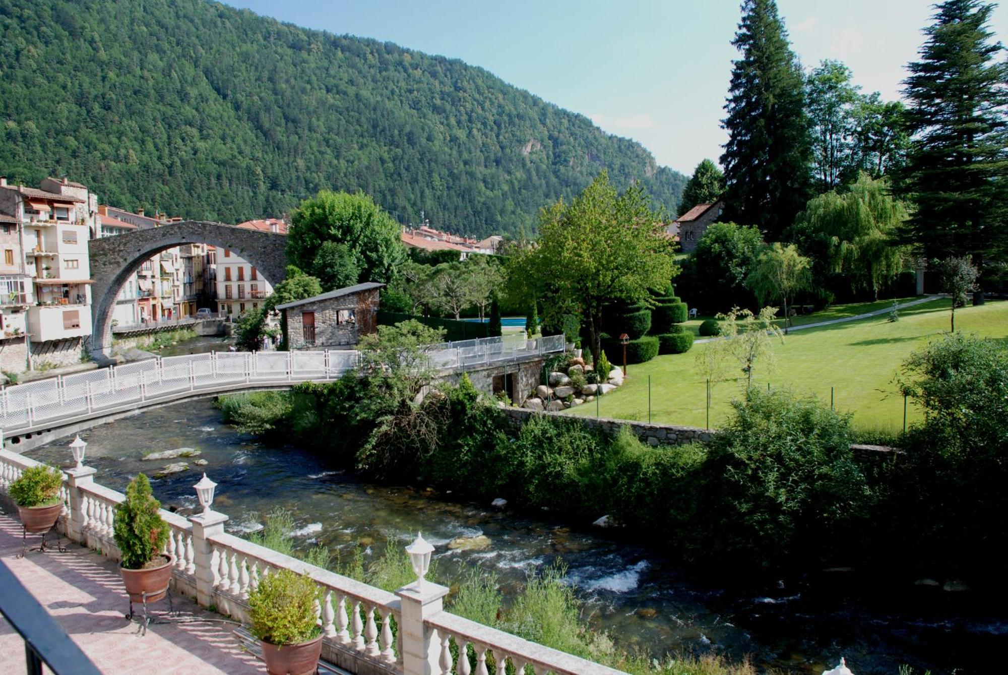 Hotel De กัมโปรดอน ภายนอก รูปภาพ